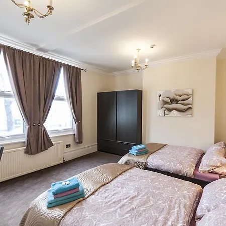 Easyroomlet Guest house London