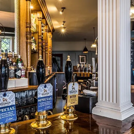 Bridge Hotel 3*