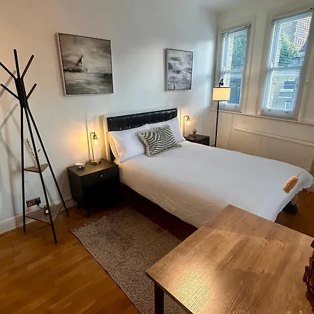 Euston Style Studio - 1 Min Walk *