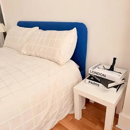 Lovely In Wembley Stadium Homestay London