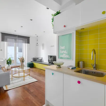 Near Highbury Islington Station With Private Garden London