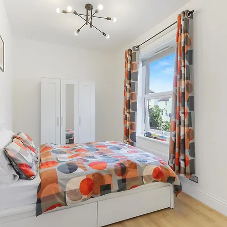Apartment Lux 1 Bed Flat Next To Station In Tooting London