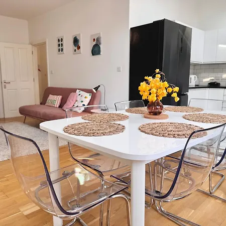 Apartamento Modern 1-bed 30min To & Parking