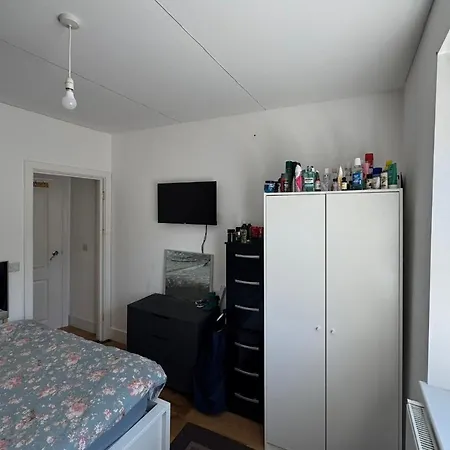 En Suits Room With Your Own Bathroom And Toilet * 伦敦