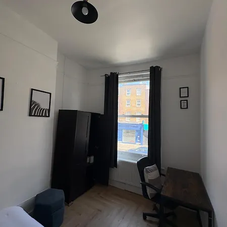 Pensión Comfortable Double In The Heart Of Camden, Great Location