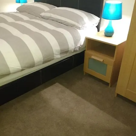 Guest house Acton Lodge Guest House 2*