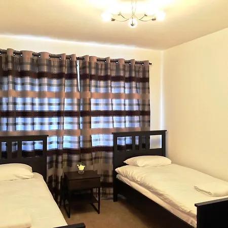 Globe City Apartment