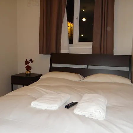 Vallance Road House لندن