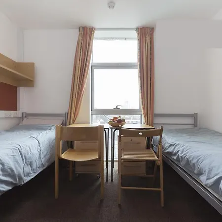 Davies Court Londra