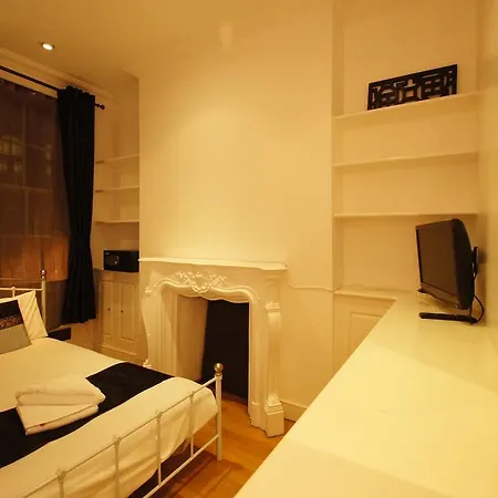 Holiday home Magical & Charming 8 Covent Garden Townhouse London