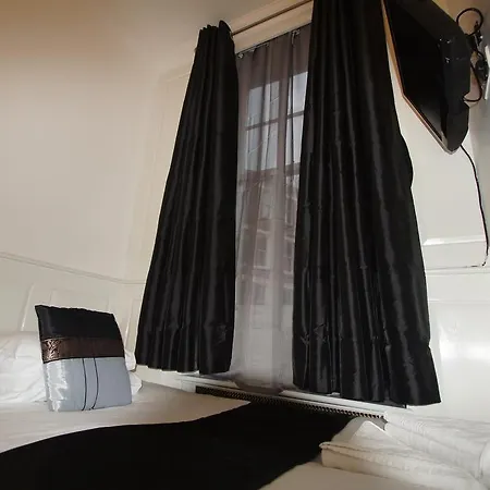 Magical & Charming 8 Covent Garden Townhouse * London