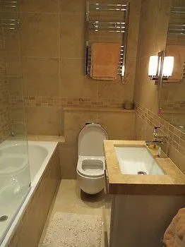 Apartment Edgware Road London