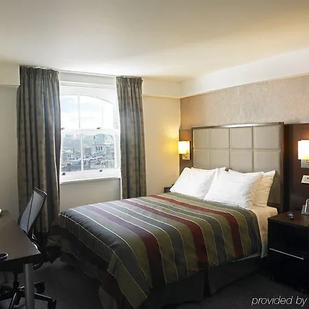 The Grand At Trafalgar Square מלון 4*
