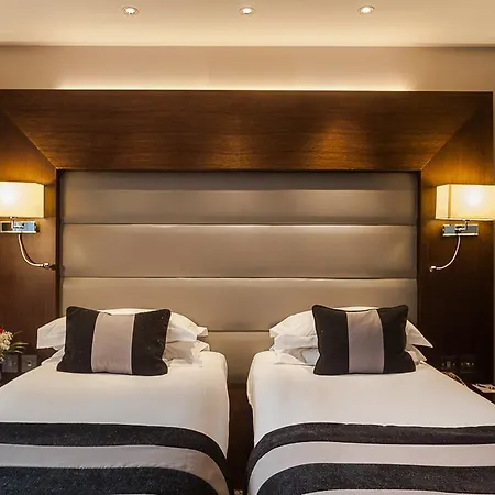Park Grand Heathrow Hotel