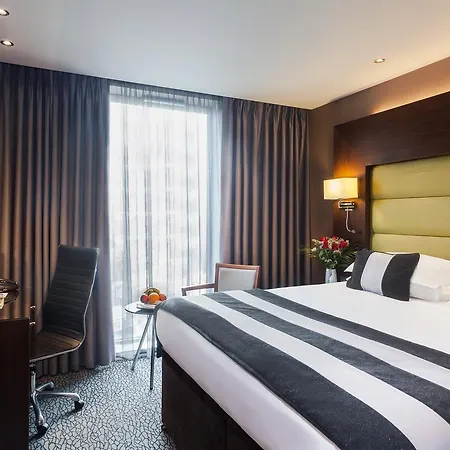 Park Grand Heathrow 4* Hounslow