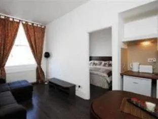 St. George'S Apartments Apartment
