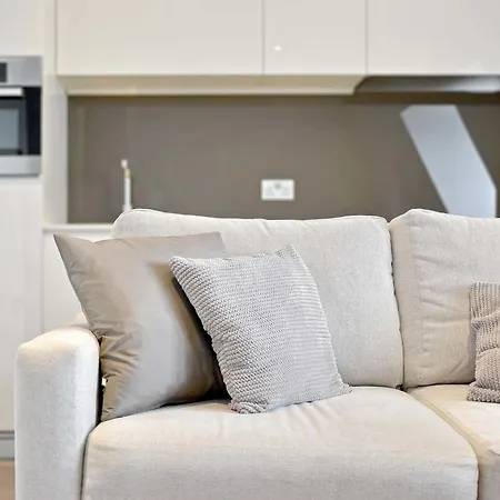 The Soho Mandeville Apartment *