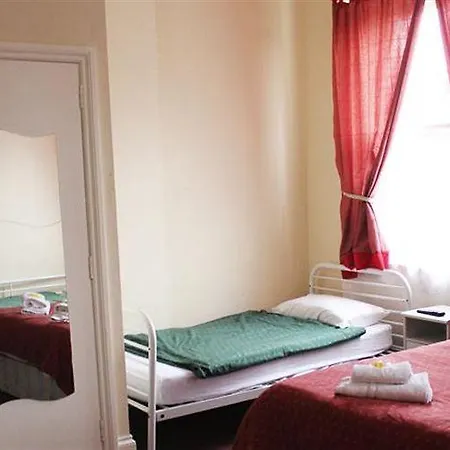 Hotel The Chippenham 2*