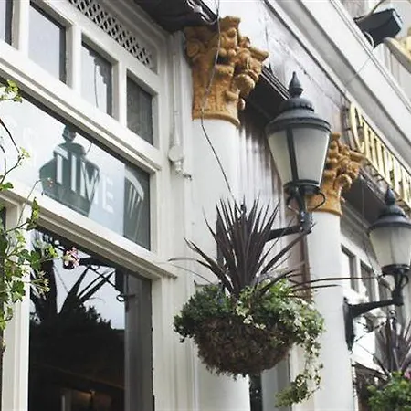 The Chippenham 2* London
