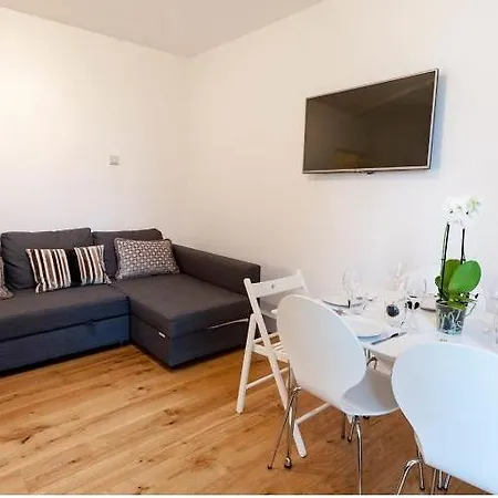 Apartment Bayswater *