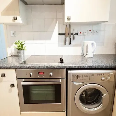 Apartment Bayswater *
