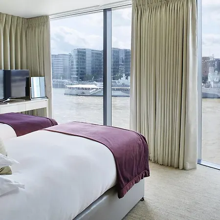 Cheval Three Quays At The Tower Of 5*