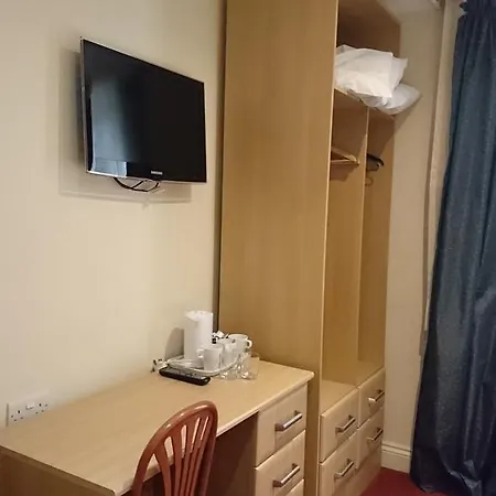 Hotel Mina House 2*