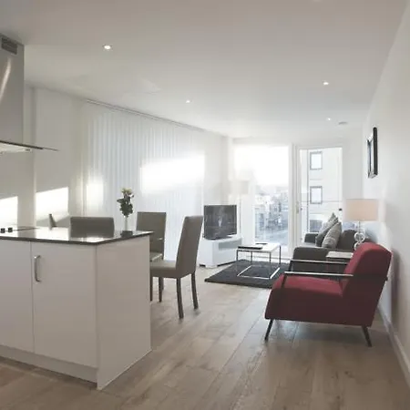 Aparthotel Apple Greenwich 02 Arena 4*