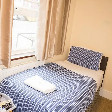 Otel Cricklewood 2*