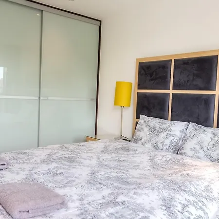 Eson2/bonchurch Mansion Apartment *