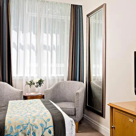Thistle Euston Hotel 4*