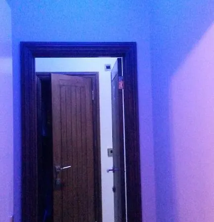 The Crystal Bed & Breakfast 2*