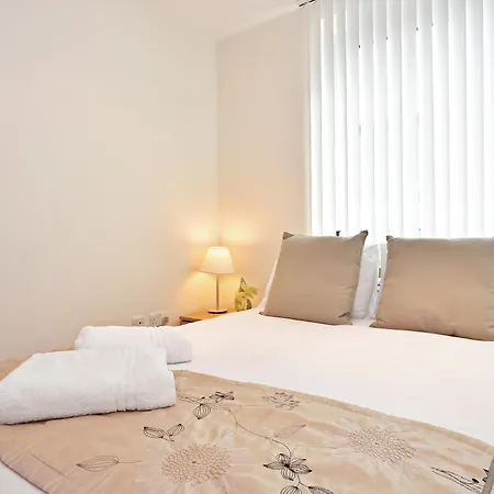 Still Life - Vauxhall Apartment *