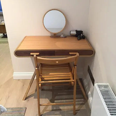 Fulham Road Apartment Apartment