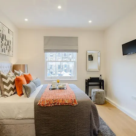 Lak Serviced Apartment *