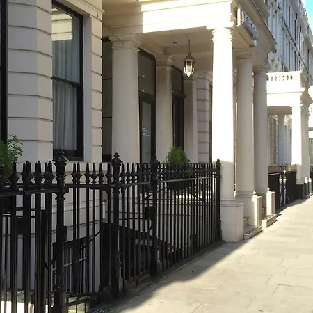 Lak Serviced Apartment