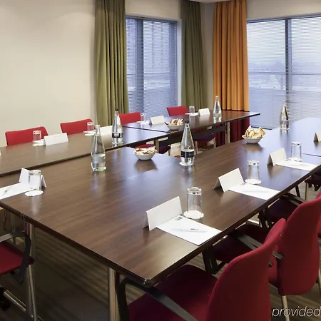 Hotel Express London By Ihg 3*