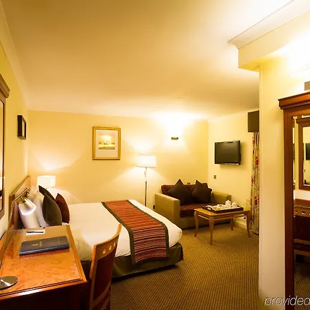 Hotel The Royal Chace 4*