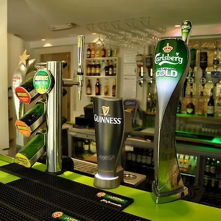 The W14 Kensington 4* Londra