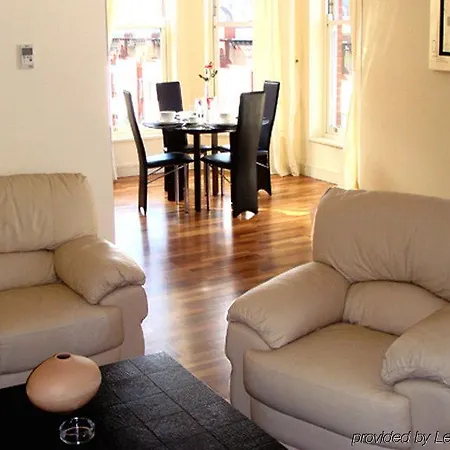 Aparthotel Cheval Harrington Court At South Kensington London