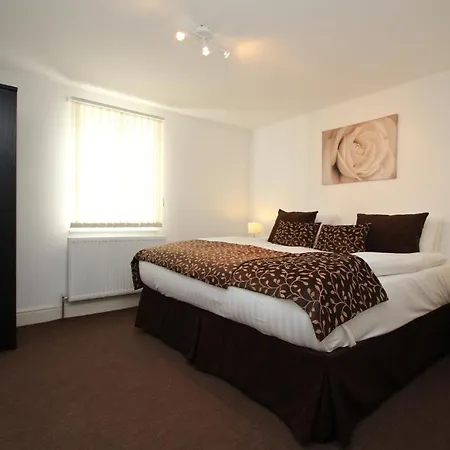 Excel Apartments Stratford Apartahotel 4*