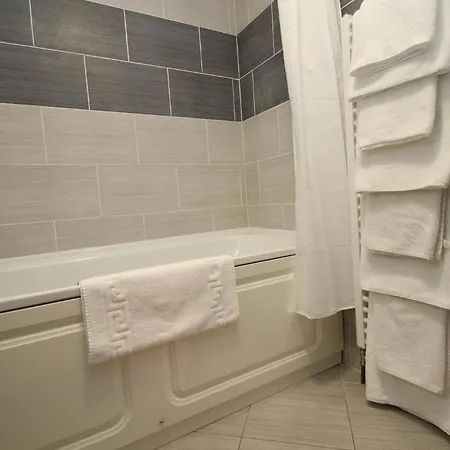 Excel Apartments Stratford