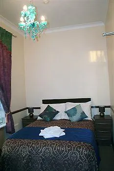 Metro Bed & Breakfast London