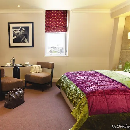 Radisson Blu Hotel, Mercer Street London