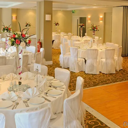 Hotel Raglan