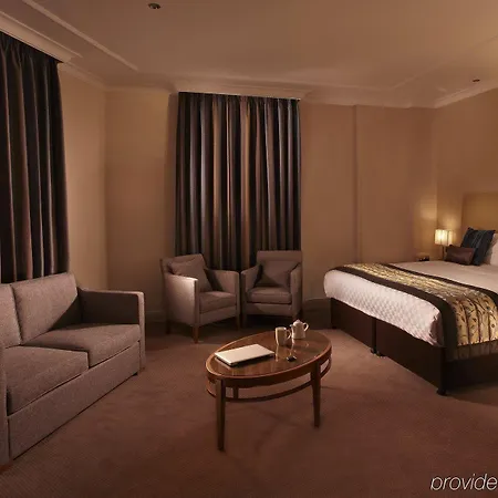 Thistle Euston Hotel 4*