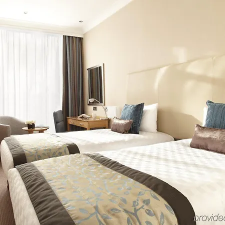 Hotel Thistle Euston 4*