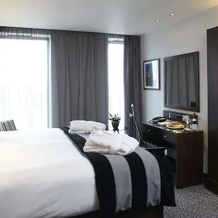 Astors Belgravia 3*