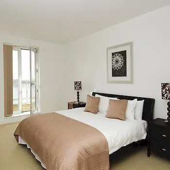 Ascot Deluxe Apartments - Canary Wharf London
