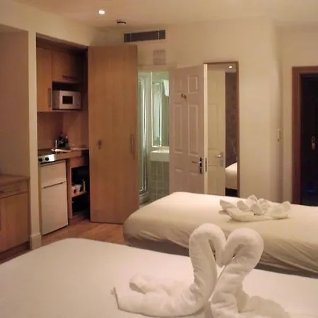 The Kensington Apartment London